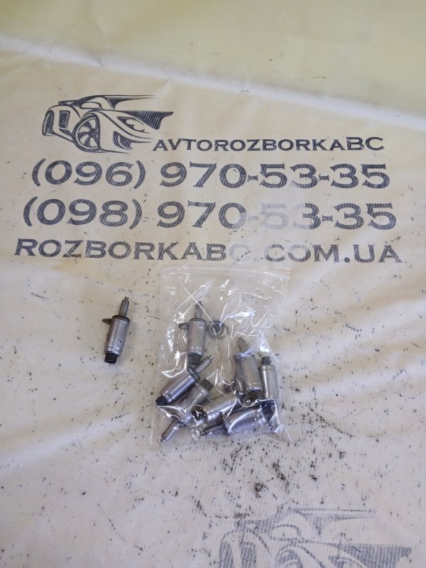 Запчасть клапан електромагнитный Volkswagen Tiguan 2019 Tiguan 2 DGUA 06E103697T Б/У Клапан електромагнитный Volkswagen Tiguan 2019 Tiguan 2 DGUA 06E103697T Б/У