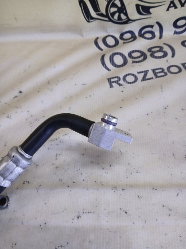 Трубка кондиционера Audi Q8 3.0 DCBD Трубка кондиционера Audi Q8 3.0 DCBD