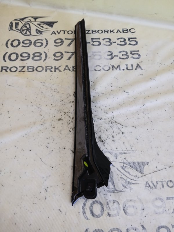 Накладка двери задняя левая Audi Q8 3.0 DCBD