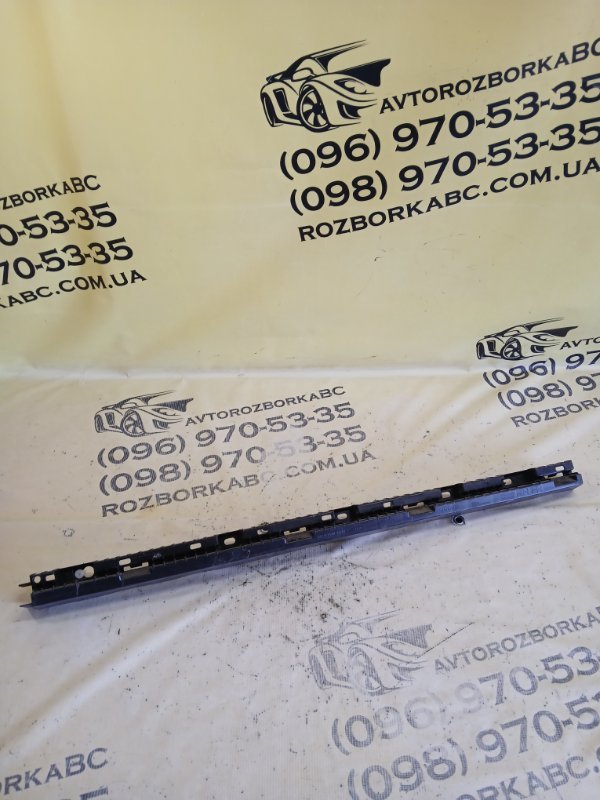 Запчасть кронштейн порога правый Volvo XC90 2016 t27 31395856 Б/У Кронштейн порога правый Volvo XC90 2016 t27 31395856 Б/У