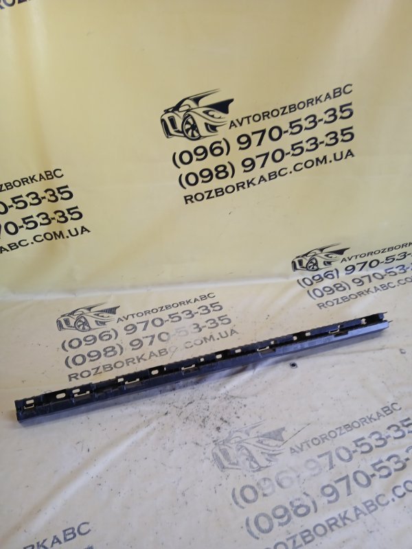 Запчасть кронштейн порога задний правый Volvo XC90 2016 t27 31395858 Б/У Кронштейн порога задний правый Volvo XC90 2016 t27 31395858 Б/У