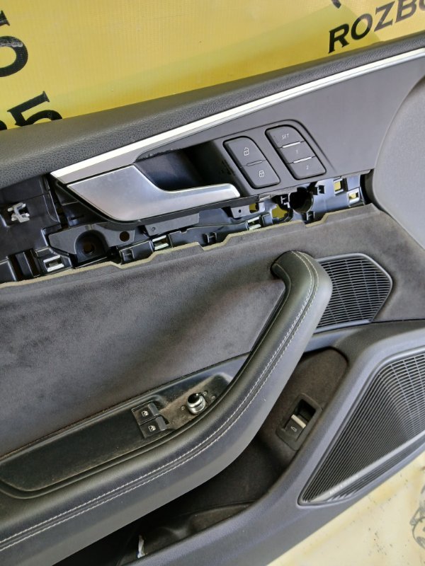 Карта двери передняя левая S5 2017 Coupe 3.0 CWGD Карта двери передняя левая S5 2017 Coupe 3.0 CWGD