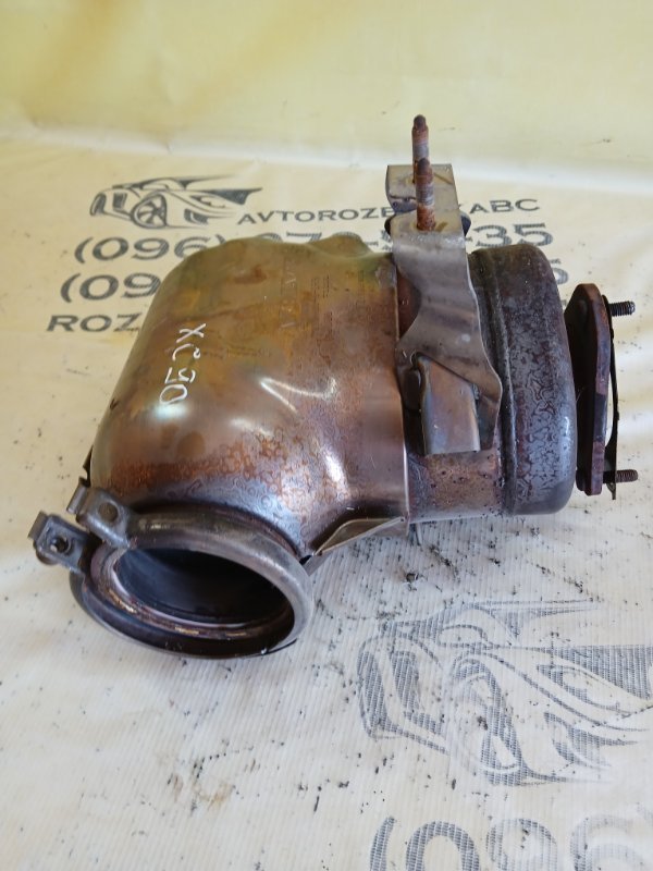 Катализатор XC90 2016 t27 Катализатор XC90 2016 t27