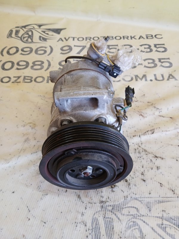 Компрессор кондиционера XC90 2016 t27 Компрессор кондиционера XC90 2016 t27