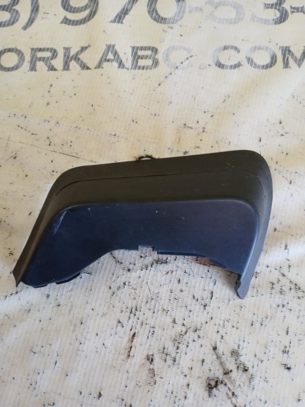 Накладка стоп-сигнала задняя левая Q8 2019 DCBD Накладка стоп-сигнала задняя левая Q8 2019 DCBD