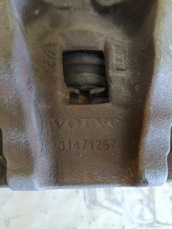 Суппорт тормозной задний левый XC90 2016 t27 Суппорт тормозной задний левый XC90 2016 t27