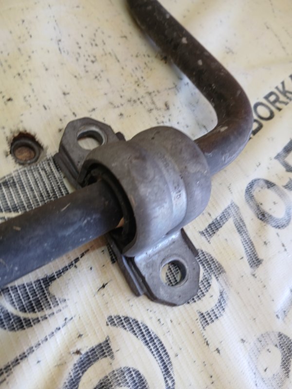 Стабилизатор задний XC90 2016 t27 Стабилизатор задний XC90 2016 t27