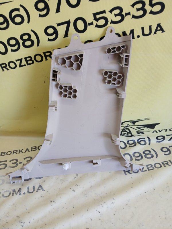 Накладка стойки левая Mercedes-Benz GLC 300 X253 27492031846862 Накладка стойки левая Mercedes-Benz GLC 300 X253 27492031846862