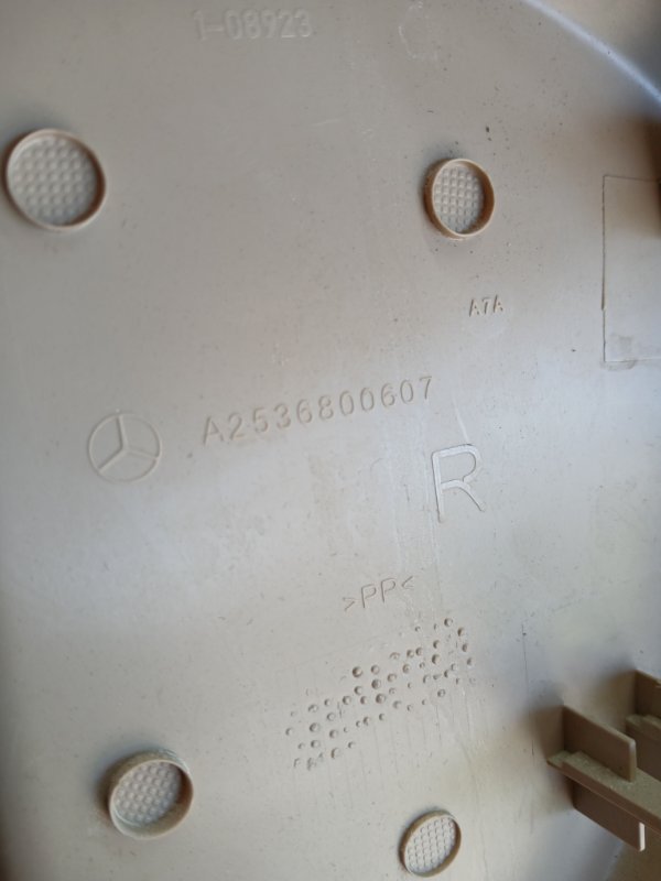 Накладка торпеди передняя правая GLC 300 2019 X253 27492031846862 Накладка торпеди передняя правая GLC 300 2019 X253 27492031846862