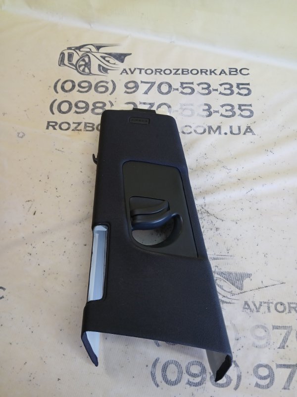 Запчасть накладка стойки левая Audi Q8 2019 3.0 DCBD 4M8867243BYW5 Б/У Накладка стойки левая Audi Q8 2019 3.0 DCBD 4M8867243BYW5 Б/У