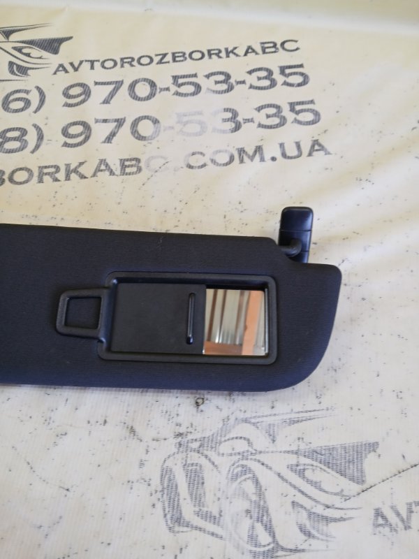 Козырек солнцезащитный передний правый Audi Q8 3.0 DCBD Козырек солнцезащитный передний правый Audi Q8 3.0 DCBD