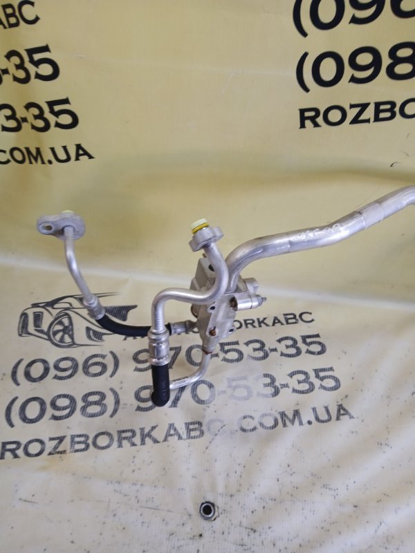 Трубка кондиционера Volvo XC90 t27 Трубка кондиционера Volvo XC90 t27