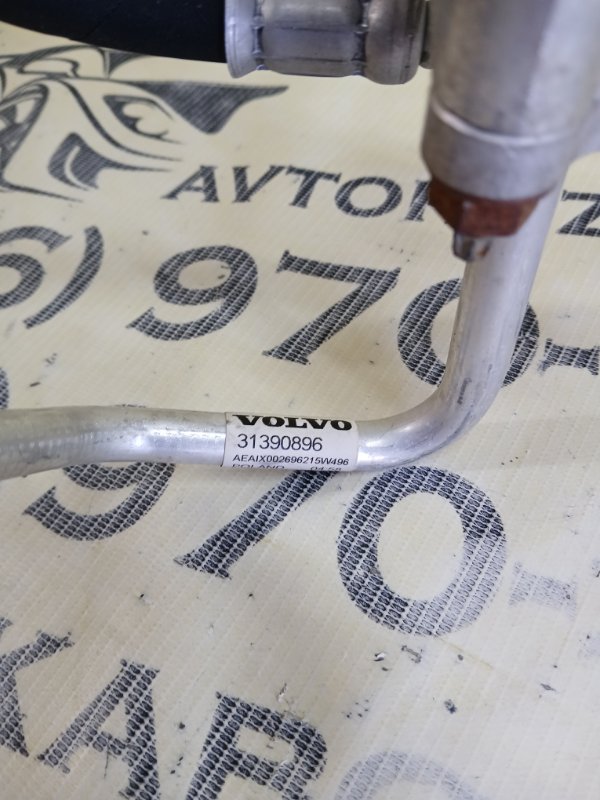 Трубка кондиционера XC90 2016 t27 Трубка кондиционера XC90 2016 t27