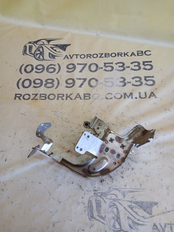 Запчасть кронштейн Volvo XC90 2016 t27 31368265 Б/У Кронштейн Volvo XC90 2016 t27 31368265 Б/У