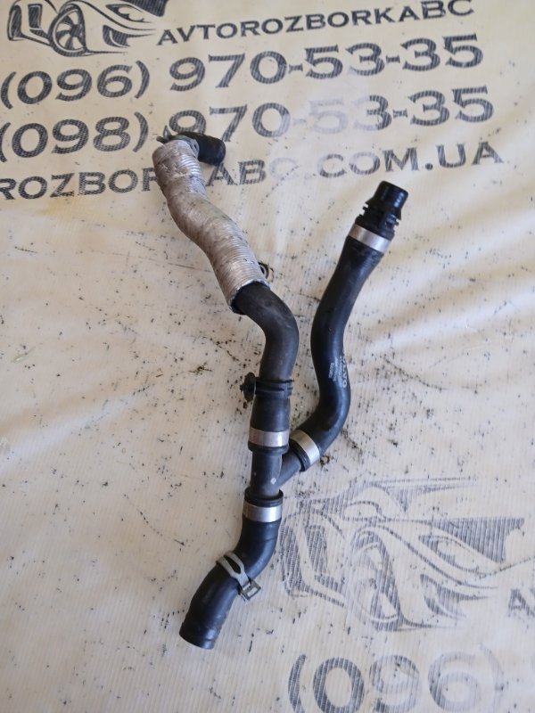 Патрубок радиатора XC90 2016 t27 Патрубок радиатора XC90 2016 t27