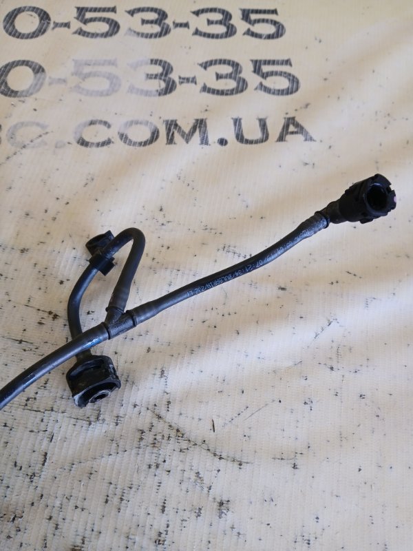 Трубка системы охлаждения Volvo XC90 t27 Трубка системы охлаждения Volvo XC90 t27