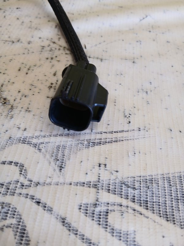 Лямбда-зонд Volvo XC90 t27 Лямбда-зонд Volvo XC90 t27