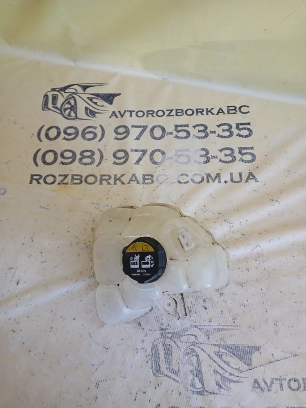 Запчасть бачок расширительный Volvo XC90 2016 t27 31338291 Б/У Бачок расширительный Volvo XC90 2016 t27 31338291 Б/У