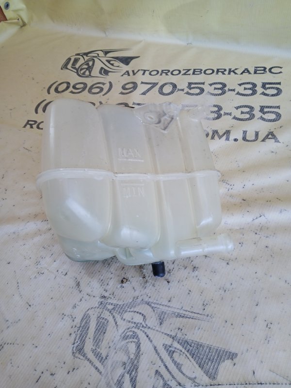 Бачок расширительный Volvo XC90 t27 Бачок расширительный Volvo XC90 t27