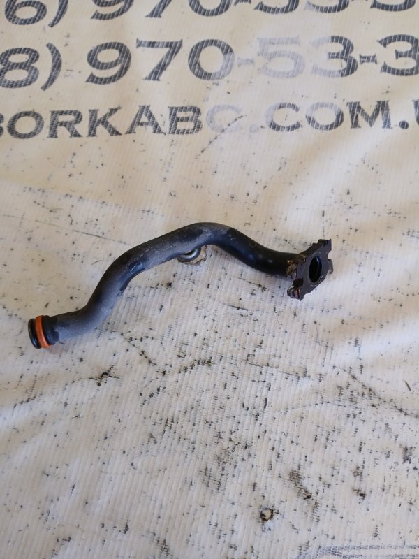 Трубка масляная Volvo XC90 t27 Трубка масляная Volvo XC90 t27