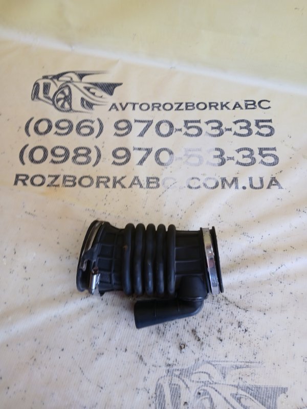 Запчасть патрубок воздушного фильтра Volvo XC90 2016 t27 31370310 Б/У Патрубок воздушного фильтра Volvo XC90 2016 t27 31370310 Б/У