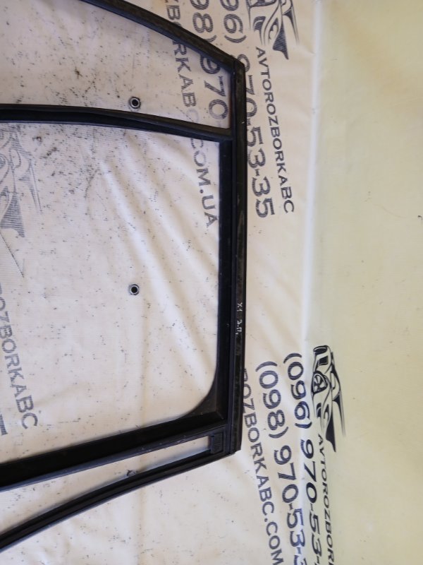 Молдинг двери верхний задний правый X1 2017 F48 B46A20 Молдинг двери верхний задний правый X1 2017 F48 B46A20