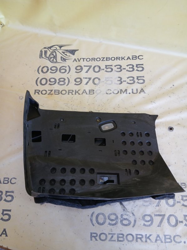 Запчасть накладка передней панели передняя правая Mercedes-Benz GLC 300 2019 X253 27492031846862 A2536805202 Б/У Накладка передней панели передняя правая Mercedes-Benz GLC 300 2019 X253 27492031846862 A2536805202 Б/У