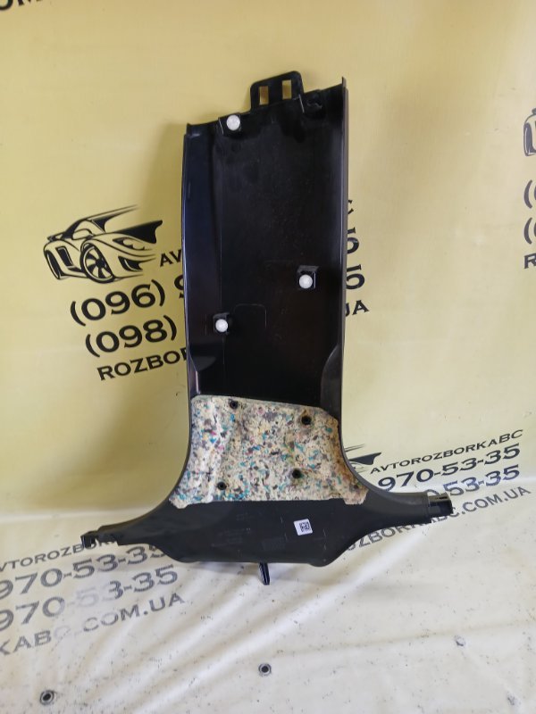 Накладка стойки левая BMW 530 G30 XB1142M0 Накладка стойки левая BMW 530 G30 XB1142M0