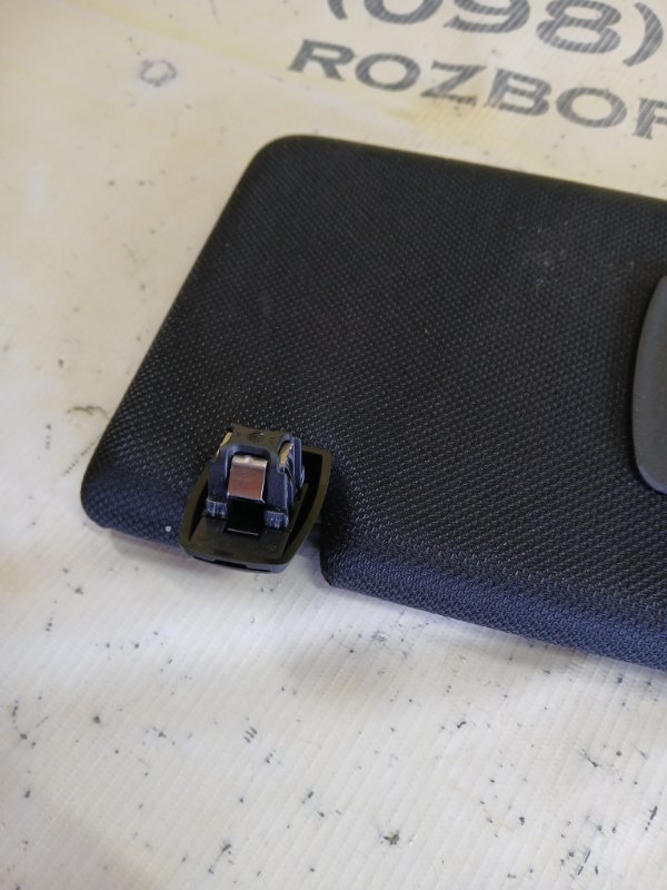 Козырек солнцезащитный передний левый BMW 530 G30 XB1142M0 Козырек солнцезащитный передний левый BMW 530 G30 XB1142M0