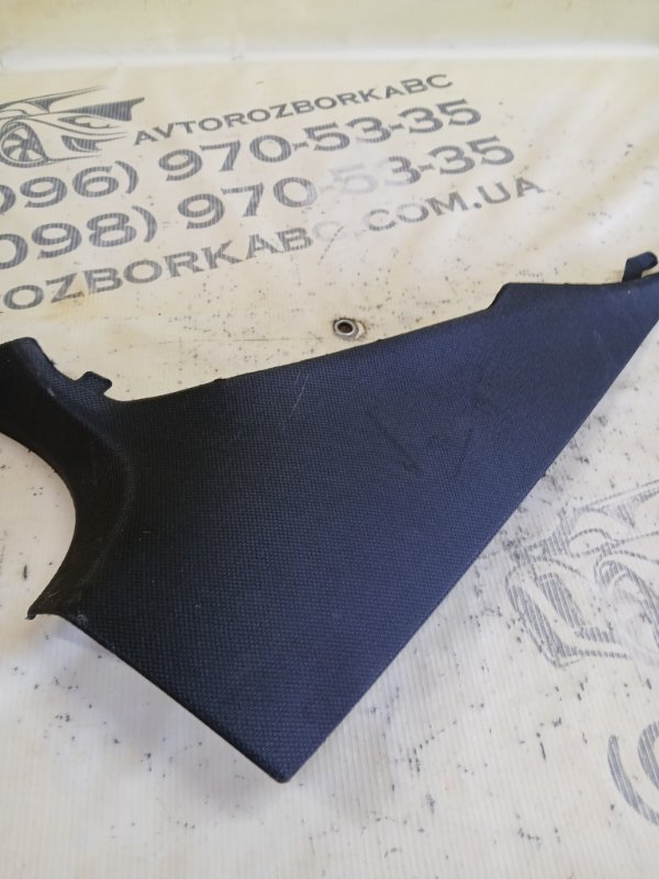 Накладка стойки задняя левая 530 2018 G30 XB1142M0 Накладка стойки задняя левая 530 2018 G30 XB1142M0