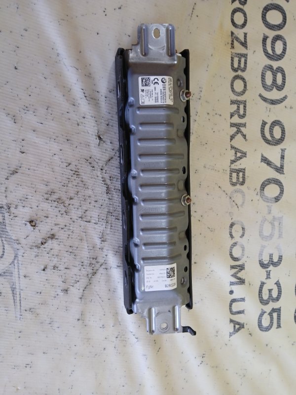 Подушка безопасности в колени передняя левая BMW 530 G30 XB1142M0 Подушка безопасности в колени передняя левая BMW 530 G30 XB1142M0