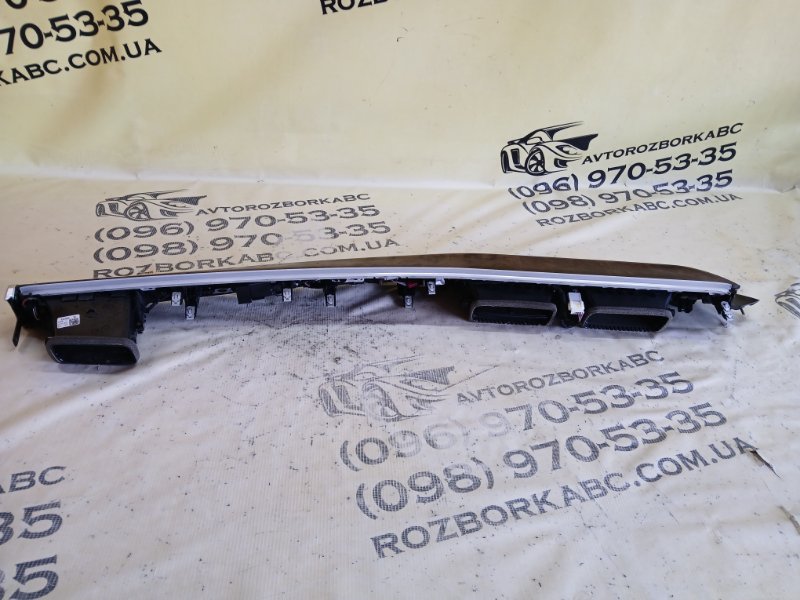 Декоративная накладка торпедо 530 2018 G30 XB1142M0 Декоративная накладка торпедо 530 2018 G30 XB1142M0