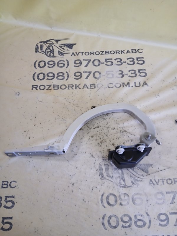 Запчасть петля двери багажника задняя левая BMW 530 2018 G30 XB1142M0 41 00 7 440 697 Б/У Петля двери багажника задняя левая BMW 530 2018 G30 XB1142M0 41 00 7 440 697 Б/У