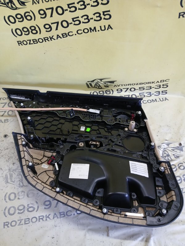 Карта двери задняя правая BMW 530 G30 XB1142M0 Карта двери задняя правая BMW 530 G30 XB1142M0