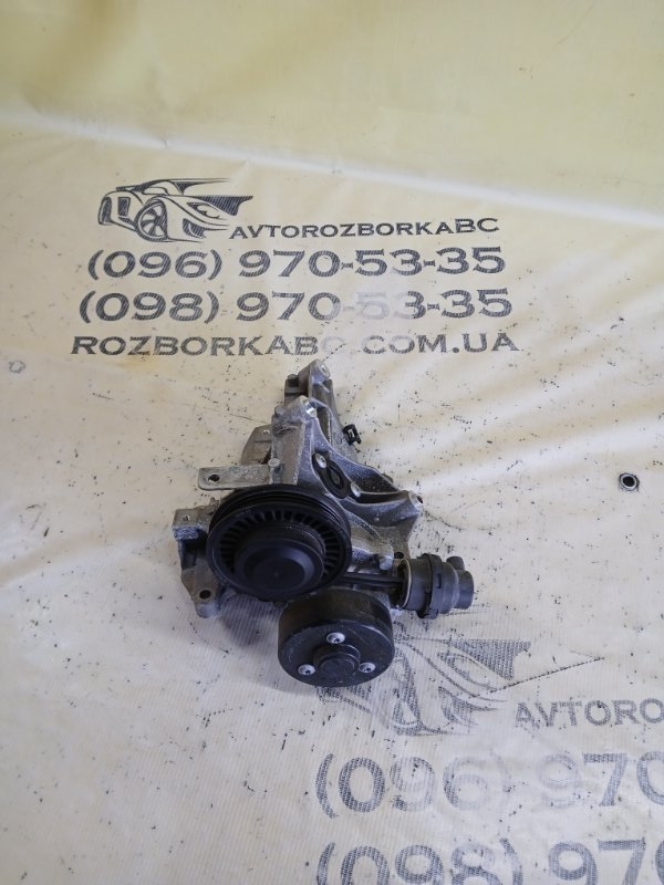 Запчасть помпа BMW 530 2018 G30 XB1142M0 11 51 7 644 810 Б/У Помпа BMW 530 2018 G30 XB1142M0 11 51 7 644 810 Б/У