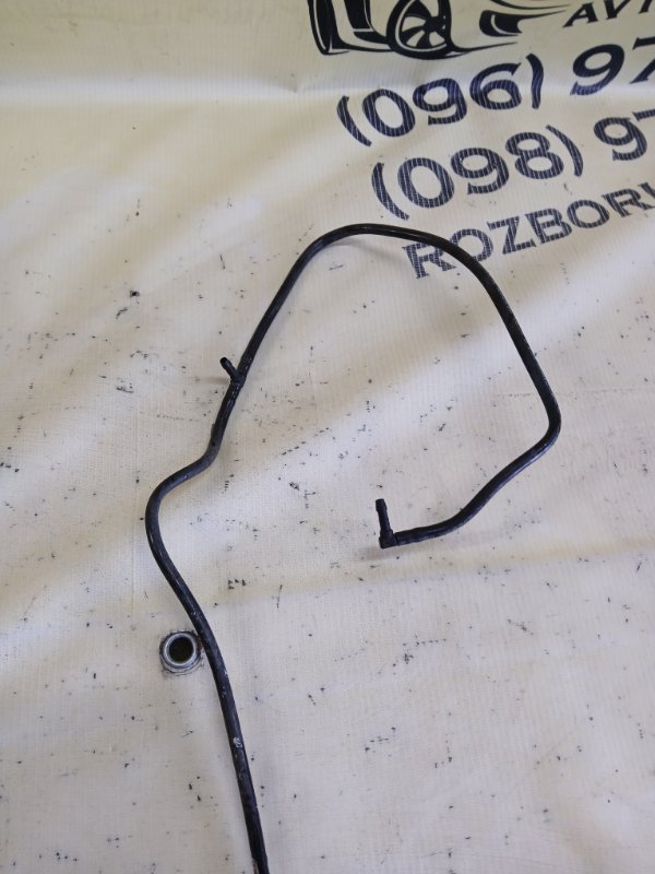 Трубка вакуумна BMW 530 G30 XB1142M0 Трубка вакуумна BMW 530 G30 XB1142M0