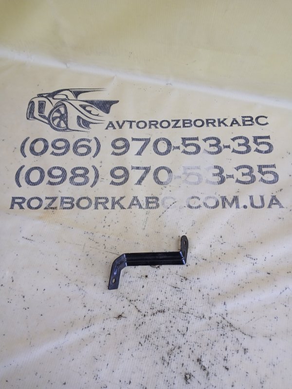 Запчасть кронштейн BMW 530 2018 G30 XB1142M0 17 12 8 632 289 Б/У Кронштейн BMW 530 2018 G30 XB1142M0 17 12 8 632 289 Б/У