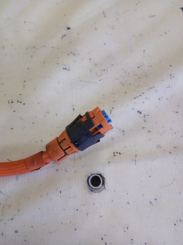 Электропроводка высоковольтная BMW 530 G30 XB1142M0 Электропроводка высоковольтная BMW 530 G30 XB1142M0