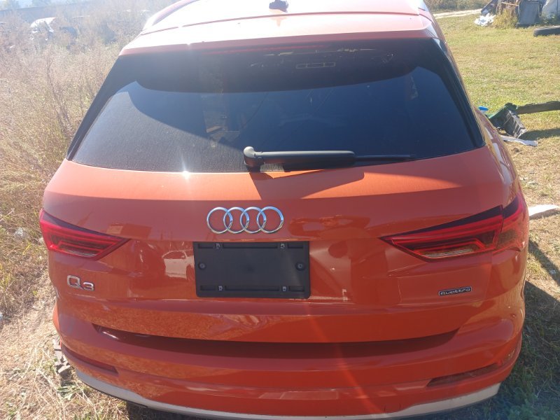 Запчасть крышка багажника задняя Audi Q3 2021 83A 2.0 CZRA 83A 827 025 A Б/У Крышка багажника задняя Audi Q3 2021 83A 2.0 CZRA 83A 827 025 A Б/У