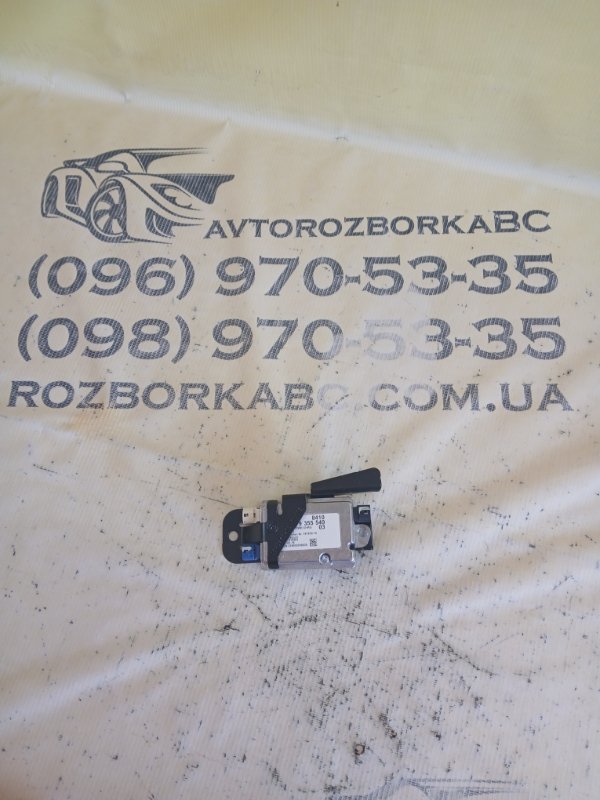 Запчасть блок usb BMW 530 2018 G30 XB1142M0 84109355549 Б/У Блок usb BMW 530 2018 G30 XB1142M0 84109355549 Б/У