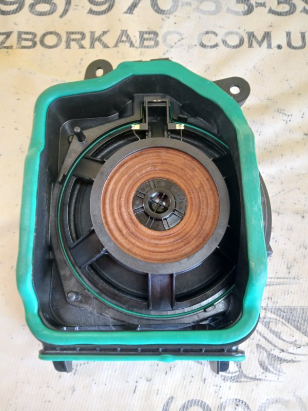 Динамик левый BMW 530 G30 XB1142M0 Динамик левый BMW 530 G30 XB1142M0