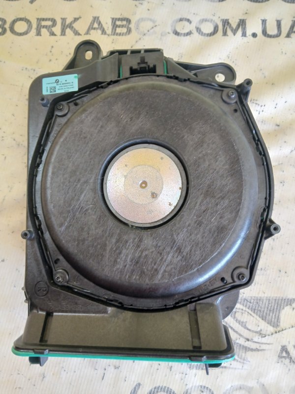 Динамик правый 530 2018 G30 XB1142M0 Динамик правый 530 2018 G30 XB1142M0