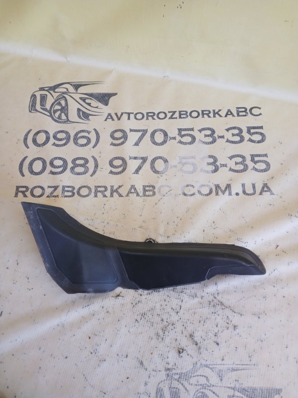 Запчасть накладка стоп-сигнала задняя правая BMW 530 2018 G30 XB1142M0 63217382960 Б/У Накладка стоп-сигнала задняя правая BMW 530 2018 G30 XB1142M0 63217382960 Б/У