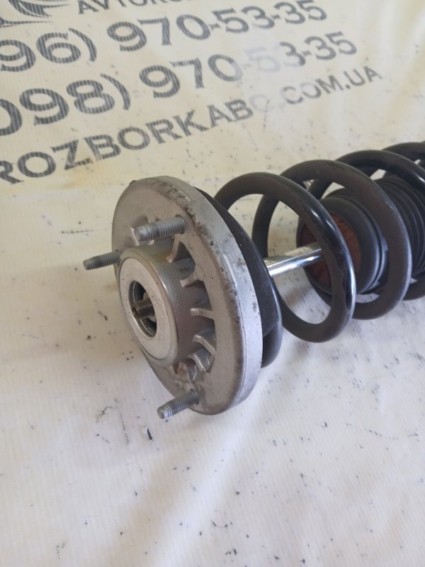 Амортизатор задний 530 2018 G30 XB1142M0 Амортизатор задний 530 2018 G30 XB1142M0