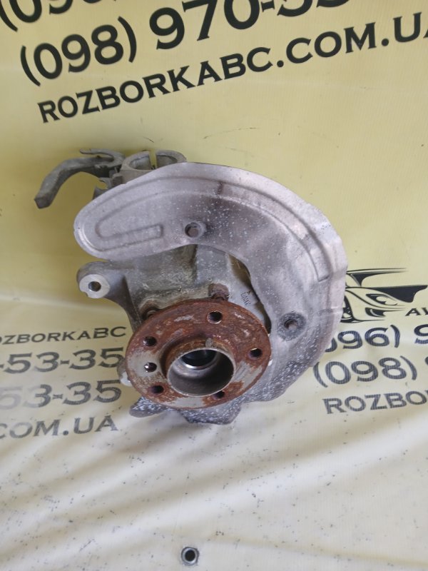 Цапфа передняя левая BMW X1 F48 B46A20O1 Цапфа передняя левая BMW X1 F48 B46A20O1