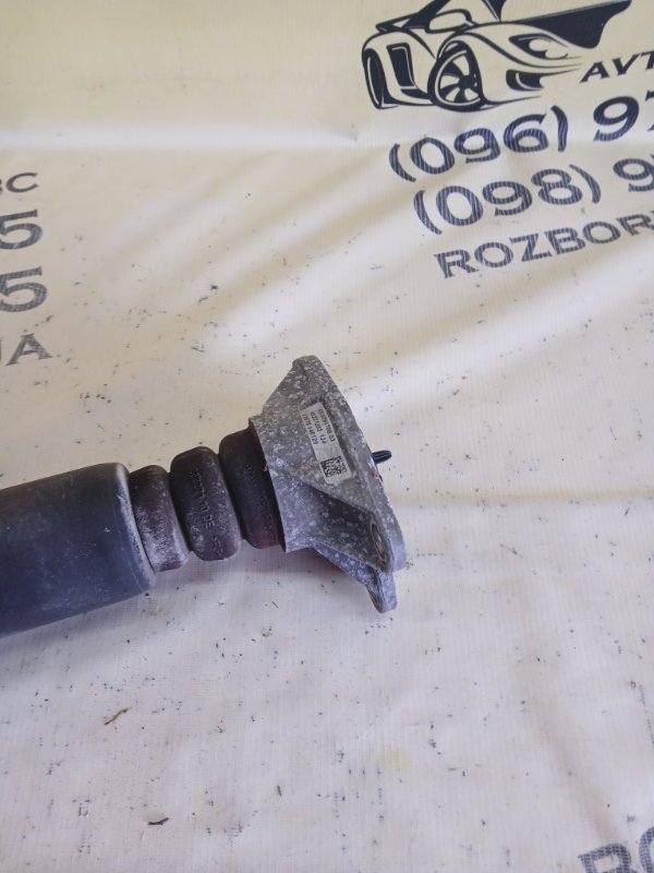 Амортизатор подвески задний BMW X1 F48 B46A20O1 Амортизатор подвески задний BMW X1 F48 B46A20O1