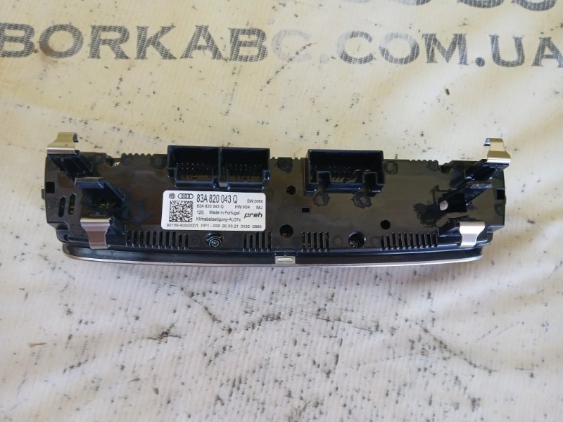 Панель управление климат контролем Audi Q3 83A 2.0 CZRA Панель управление климат контролем Audi Q3 83A 2.0 CZRA