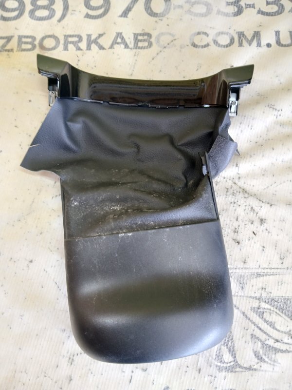 Кожух рулевой колонки Audi Q3 83A 2.0 CZRA Кожух рулевой колонки Audi Q3 83A 2.0 CZRA