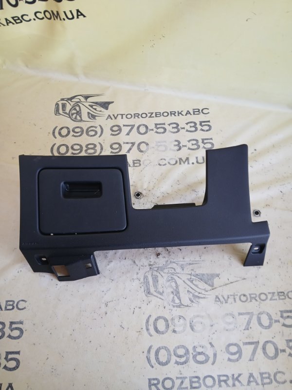 Запчасть бардачок торпеди передний левый Audi Q3 2021 83A 2.0 CZRA 83B 880 301 6PS Б/У Бардачок торпеди передний левый Audi Q3 2021 83A 2.0 CZRA 83B 880 301 6PS Б/У