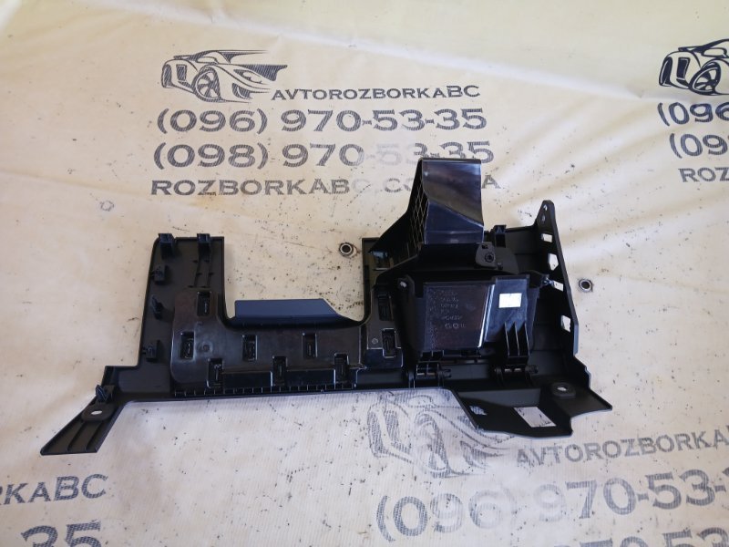 Бардачок торпеди передний левый Audi Q3 83A 2.0 CZRA Бардачок торпеди передний левый Audi Q3 83A 2.0 CZRA